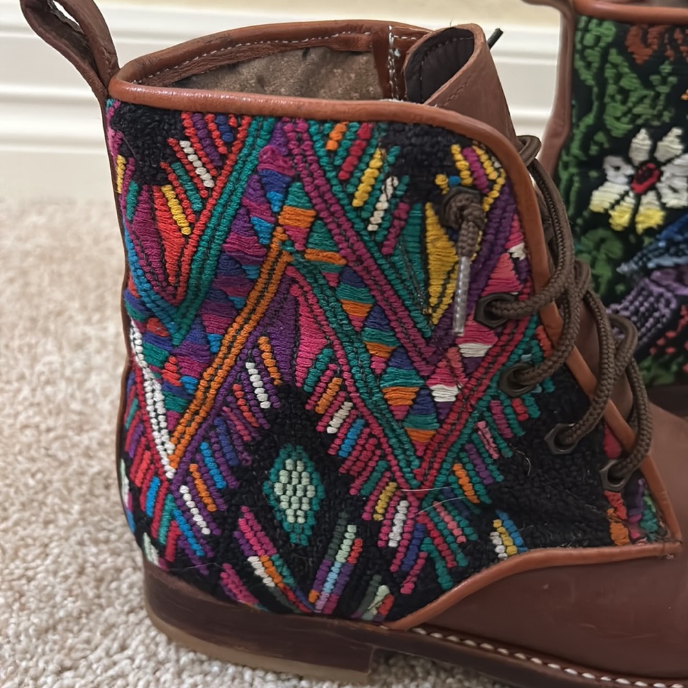 Teysha Custom Peace Boot - Picture 4 of 12